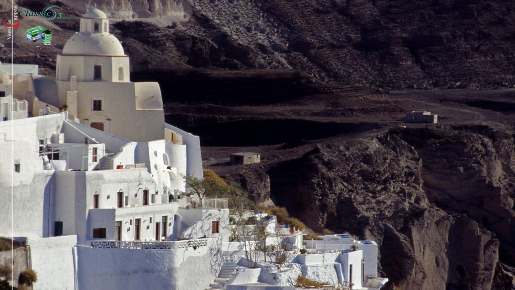 Santorini-Vassilis Lappas photography-Fujifilm Fuji Velvia 50-1987-nikon f801